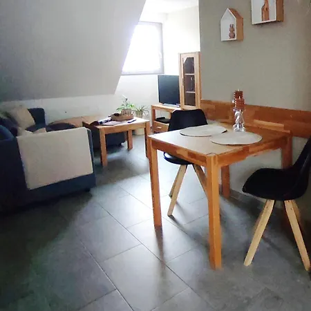 Ferienwohnung Scheib - Aspach - Nahe Sonnenhof & Wirmachendruck Arena Aspach
